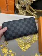 Louis Vuitton Long Wallet Zip Series - Image 4
