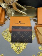 Louis Vuitton Cardholder Series - Image 3