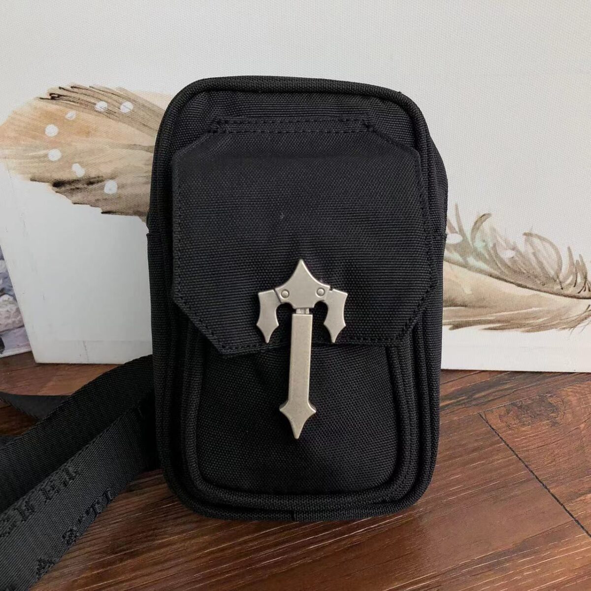 Trapstar Bag - Image 1